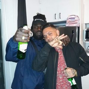 Meet your Posher, Donrito